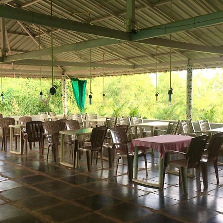 White Elephant Restaurant & Cottages Gokarna Gokarna  Εξωτερικό φωτογραφία